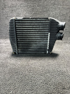 16474840 2014 Maserati Quattroporte Front Right Intercooler Radiator OEM 16474840