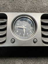2002 Jaguar Vandenplas Center Dash Air Vent W/ Clock OEM LNF4315AA