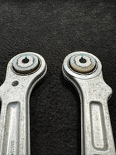 2017 Maserati Levante Rear Left & Right Control Arms OEM