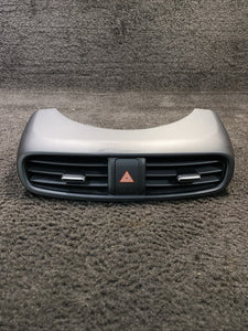 97410-B2000-EQ 14-19 Kia Soul Center Dashboard AC Air Vents W/ Hazard Switch OEM 97410-B2000-EQ