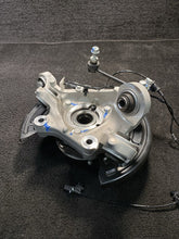 84728703 2020-2025 Cadillac CT5-V RWD Rear Right Spindle Knuckle Wheel Hub OEM 84728703