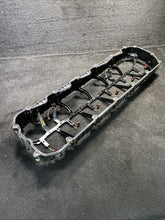 2033255 2019 Kenworth T880 MX-13 Paccar Engine Rocker Housing W/ Wiring OEM 2033255