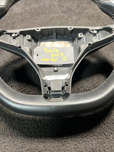 102897000A 2013 Tesla Model S Steering Driver Wheel Black Leather OEM 102897000A