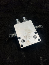 A30311UA12 2020 Freightliner M2 Sun Hydraulics Valve Manifold OEM A30311UA12