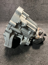 06730097670 2014 Maserati Quattroporte Transfer Case OEM 06730097670