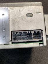 05064172AD Chrysler Dodge Jeep Ram Radio Stereo CD Player Receiver OEM 05064172AD