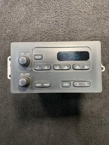 15131157 2003-2007 Chevrolet Express Savanna Stereo Radio Receiver Head Unit OEM 15131157