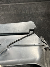 31455462 2019 Volvo XC90 Front Upper Air Guide OEM 31455462