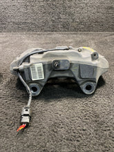 2014 Volkswagen Touareg Front Left & Right Brake Calipers OEM