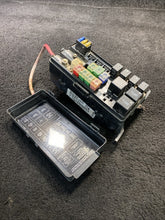 56021774 1997 Dodge Ram 1500 Fuse Relay Junction Box OEM 56021774
