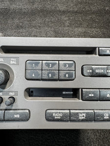 5038138 1999-2005 Saab 9-5 Stereo Radio CD Player Receiver OEM 5038138