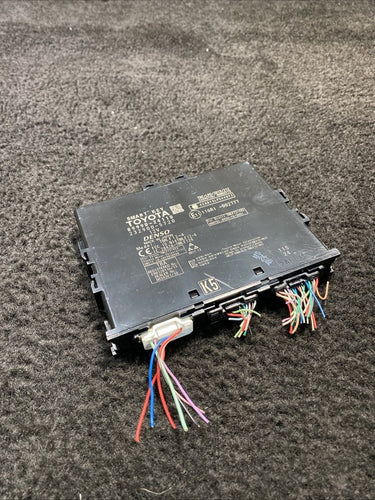 89990-24110 2015-2019 Lexus RC300 RC350 Smart Key Anti Theft Control Module OEM 89990-24110