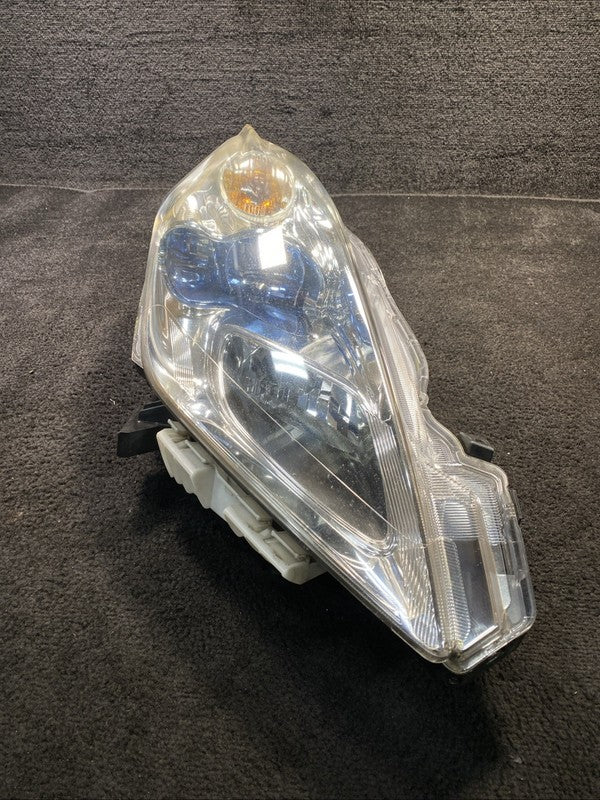 26010-3NF5A 2013-2017 Nissan Leaf Right Passenger LED Headlight Lamp OEM 26010-3NF5A