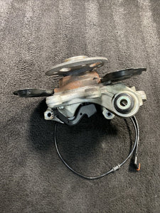 A1724230220 12-20 Mercedes SLK250 Rear Right Spindle Knuckle Wheel Hub OEM A1724230220