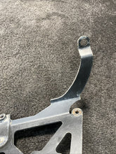 2140903 2019 Kenworth T880 Paccar Bracket OEM 2140903