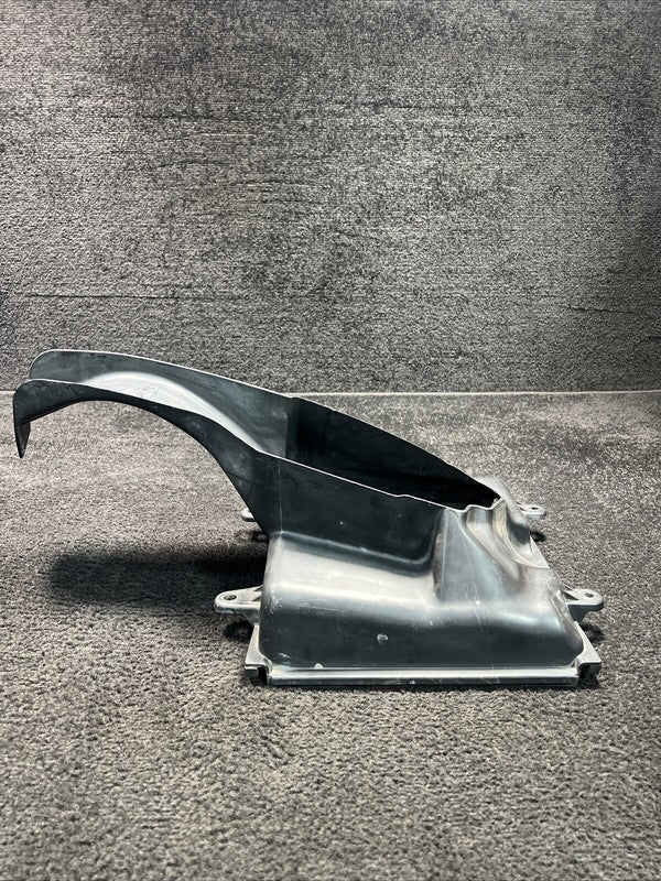 670004139 2017 Maserati Ghibli 3.0L Front Right Intercooler Duct Shroud OEM 670004139