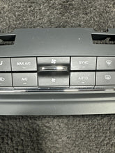 06700749200 2017 Maserati Ghibli A/C Heater Climate Control Panel OEM 06700749200
