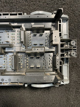 15092625 2007-2009 Chevrolet Yukon Denali Engine Fuse Box OEM 15092625