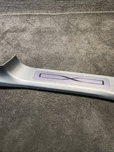 1105148-00-B 16-20 Tesla Model X Rear Right Passenger Door Sill Trim Cover OEM 1105148-00-B