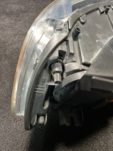 4L0941004H 2007 Audi Q7 Right Side Xenon Headlight Lamp Assembly OEM 4L0941004H