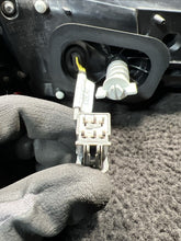 2017 Maserati Levante Right Side Taillight Lamp Assembly OEM