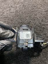 99240G9000 2019-2023 Genesis G70 Trunk Lid Rear View Back Up Camera OEM 99240G9000