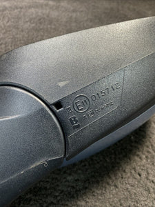 186203 2002-2008 Jaguar X-Type Right Passenger Door Power Side View Mirror OEM 015712