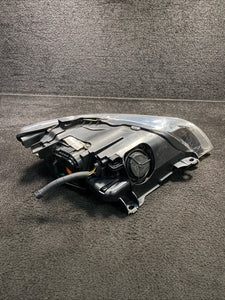 4L0941003H 2007 Audi Q7 Left Side Xenon Headlight Lamp OEM 4L0941003H Damaged!