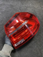 561945208B 2016-2019 Volkswagen Passat Rear Right Passenger Tail Light Lamp OEM 561945208B