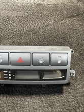 94500-3E510 2007 2008 Kia Sorento Dash Hazard Clock Rear Defrost Switch OEM 94500-3E510