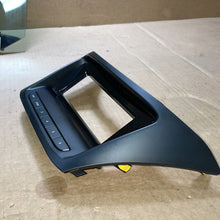 96110-2M000YHG 2012 Hyundai Genesis Coupe Radio Stereo Keyboard Preset Panel PN:96110-2M000YHG