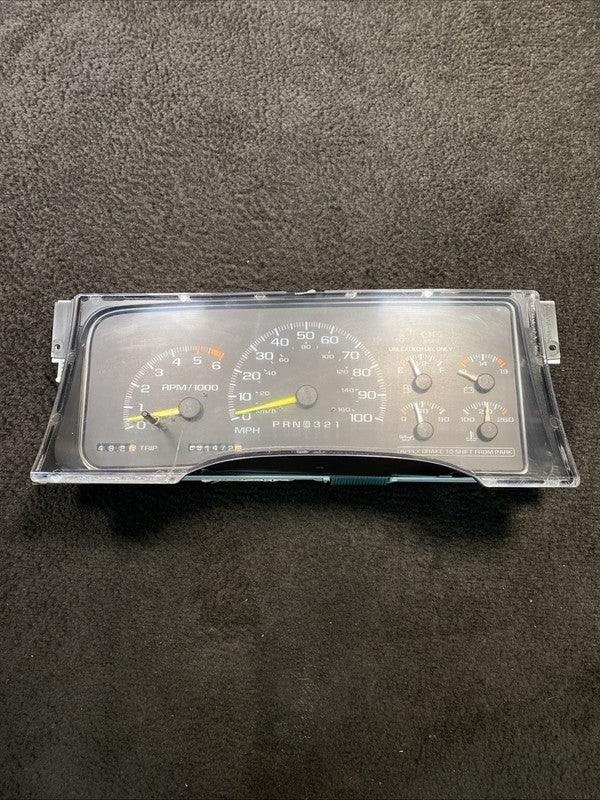 16207705 95-99 Chevrolet Suburban Instrument Gauge Cluster Speedometer 291k OEM 16207705