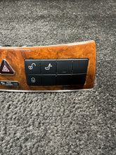 A2096890031 2007 Mercedes CLK350 Center Dash Control Switch Panel Assy OEM A2096890031