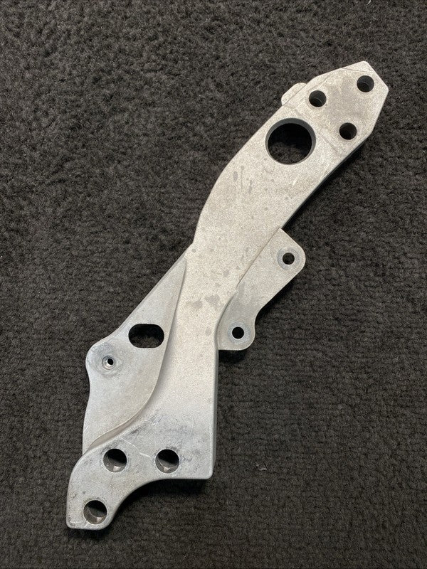 2018 Mercedes E63s AMG Front Left Radiator Support Bracket OEM A2136222500