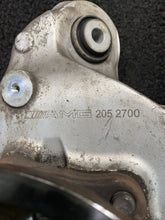 021196 2016 Mercedes C63s Rear Left Spindle Knuckle Wheel Hub OEM 36k