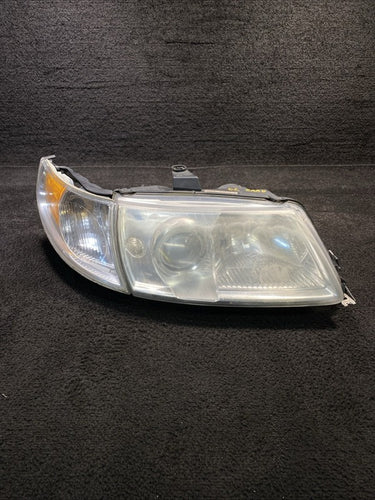 89008305 2002-2005 Saab 9-5 Valeo Headlight Assy Right Passenger HID Xenon OEM 89008305