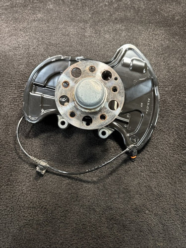 A2044202644 08-20 Mercedes SLK250 Front Right Spindle Knuckle Wheel Hub OEM A2044202644