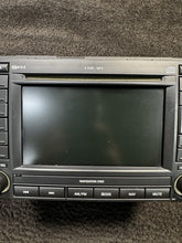 56038646AK 2005-2007 Jeep Grand Cherokee Radio Stereo Screen CD Player OEM 56038646AK