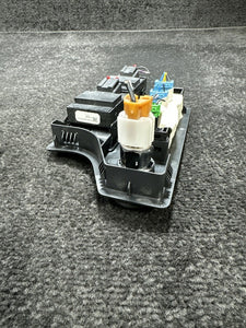 HY3214D340A 2018 Land Rover Discovery Rear Seat Fold Suspension Loading Control Switch OEM