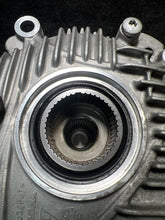 95B341010E 2020 Porsche Macan GTS 2.9L Transmission Transfer Case Box OEM 95B341010E