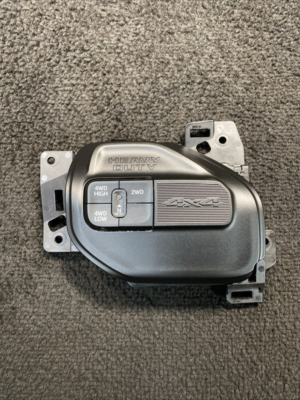 68368381AF 2023 Dodge Ram 2500 Transfer Case Switch OEM 68368381AF