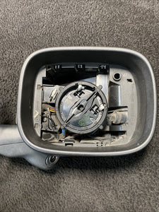 31213834 2007-2014 Volvo XC90 Passenger Door Mirror Side Right Blind Spot OEM White