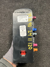 31438105 2019 Volvo XC90 Shark Fin Roof Antenna OEM 31438105