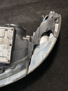 89008305 2002-2005 Saab 9-5 Valeo Headlight Assy Right Passenger HID Xenon OEM 89008305