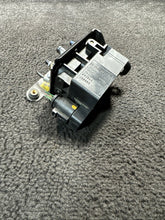 2017 Maserati Levante Air Suspension Valve Solenoid Block OEM