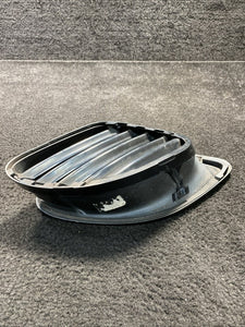 986504561 2001 Porsche Boxster Rear Left Quarter Panel Air Duct OEM 986504561
