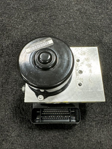 0064310312 2006-2007 Mercedes C230 ABS Anti Lock Brake Pump OEM