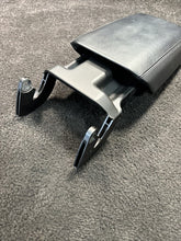 2020 Porsche Macan GTS Front Center Console Arm Rest Black OEM