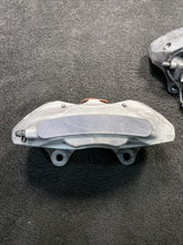 2014 Volkswagen Touareg Front Left & Right Brake Calipers OEM