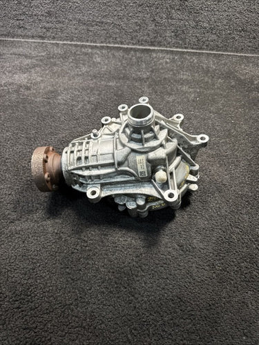 06700326720 2014 Maserati Ghibli Front Differential Axle Carrier OEM 29K 06700326720